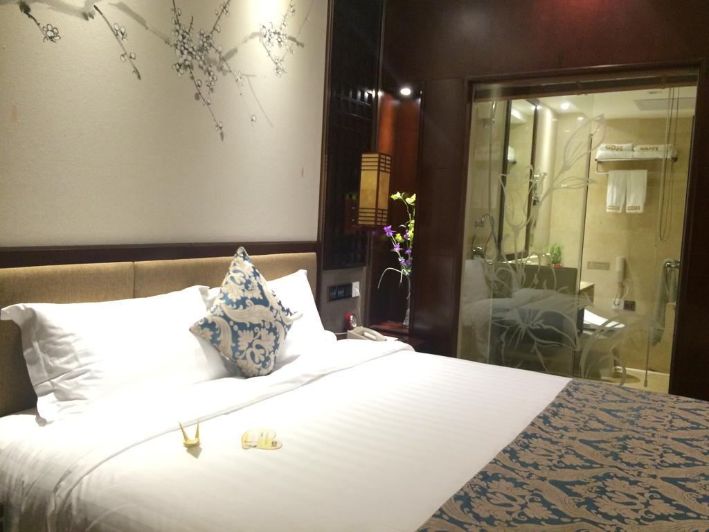 Guangdong Hotel Shenzhen Room photo